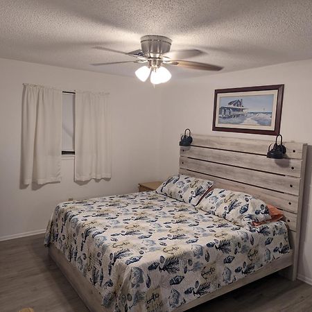 La Boca Beach House Ингълууд Екстериор снимка