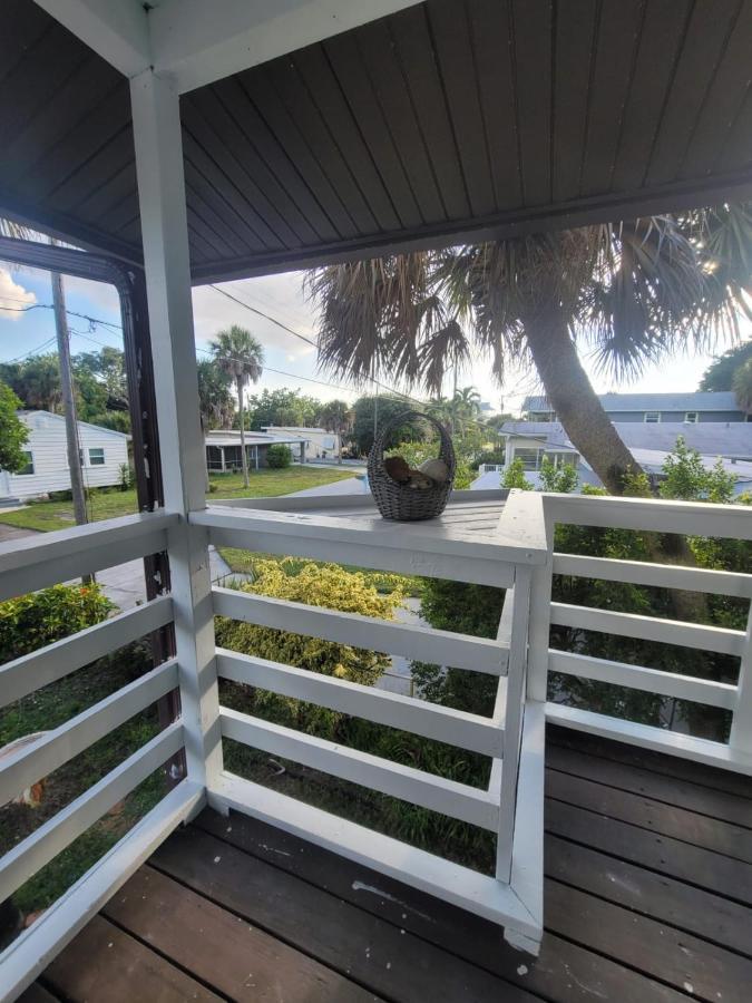 La Boca Beach House Ингълууд Екстериор снимка